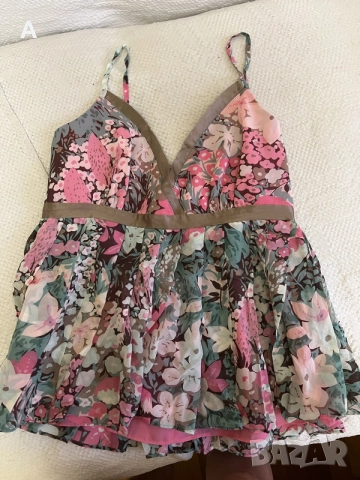 Дамски копринени топове Patrizia Pepe и Ted Baker, снимка 10 - Потници - 55548380
