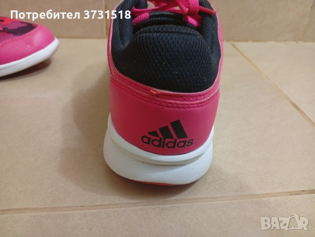 42 номер дамски маратонки Адидас, Adidas , снимка 4 - Маратонки - 54397296