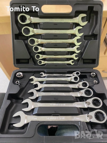 Комплект тресчотни ключове Gedore, снимка 3 - Куфари с инструменти - 54215465