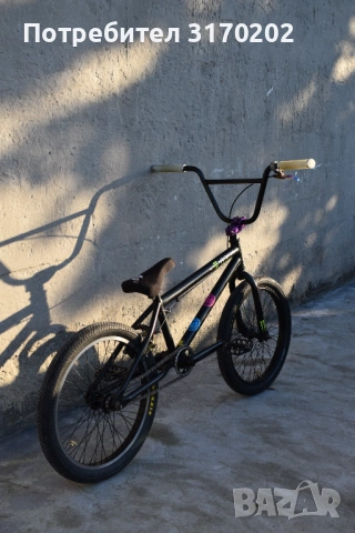 Bmx +(пегове и каска подарък), снимка 4 - Велосипеди - 54692957