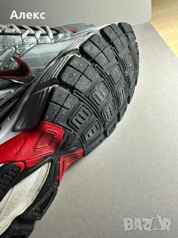 Оригинални Nike маратонки – перфектно състояние, топ комфорт, снимка 8 - Маратонки - 54598221