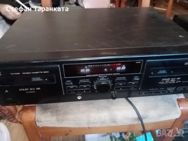 Двукасетачен дек JVC, снимка 3 - Декове - 55598688