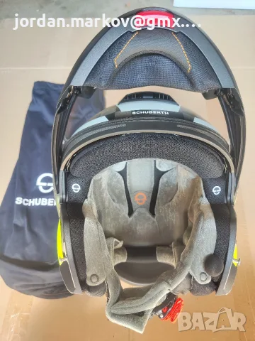 Модуларна каска за мотор Шуберт Schuberth C4PRO Carbon SPECIAL EDITION M, снимка 8 - Аксесоари и консумативи - 55324136