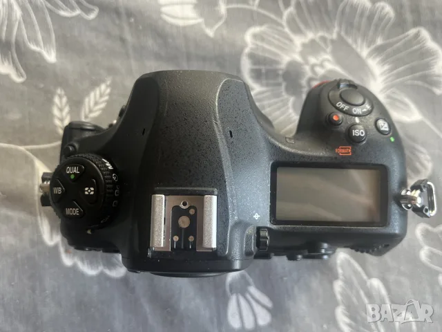 Фотоапарат Nikon D850, снимка 4 - Фотоапарати - 55396878
