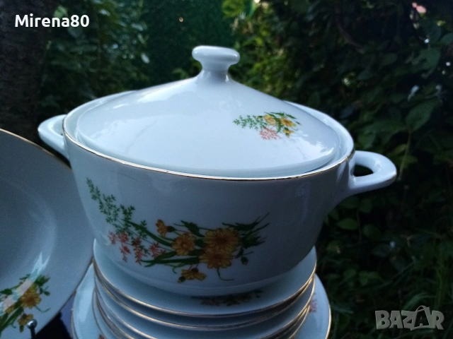 Български сервиз за хранене - 22 части !, снимка 4 - Сервизи - 54963199