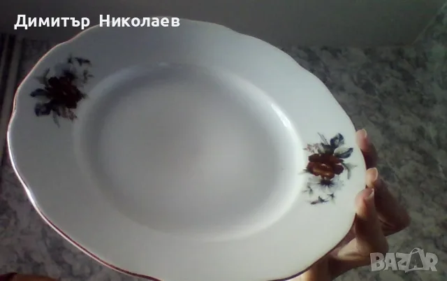 Сервиз за хранене , снимка 2 - Сервизи - 55531400