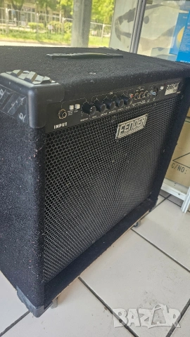 Кубе за бас китара Fender Rumble 100 2x10, снимка 2 - Китари - 54438154