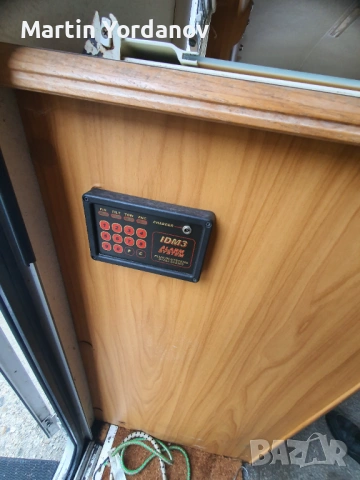 Каравана Делта 560-4  Delta , снимка 5 - Каравани и кемпери - 54363615