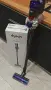 Безжична вертикална прахосмукачка Dyson V8 Advanced (Пълен комплект с кутия), снимка 1