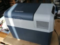 MOBICOOL 38L мобилен хладилник на 12V и 220V, снимка 2