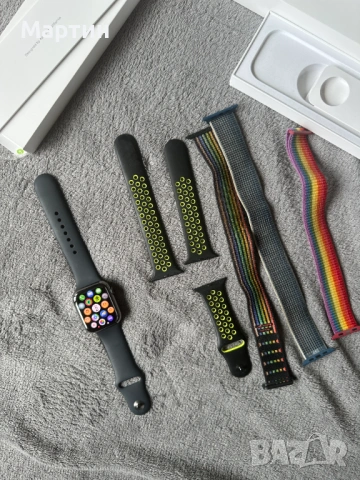 Apple Watch Series 8 Graphite  Stainless Steel 45mm, снимка 7 - Смарт часовници - 54780018
