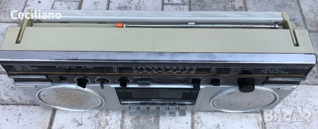 Радиокасетофон Akai AJ456FL, снимка 4 - Радиокасетофони, транзистори - 55260142