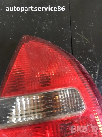 Заден десен стоп за Mitsubishi Carisma (2002) 151086, снимка 3 - Части - 54750091