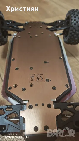 Състезателна количка WLtoys 144010 Brushless 1:14 с дистанционно управление 75км/ч, снимка 3 - Коли, камиони, мотори, писти - 55658001