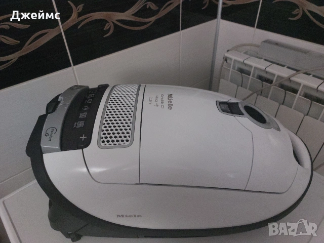 Прахосмукачка Miele Complete C3 silence EcoLine , снимка 15 - Прахосмукачки - 54449596