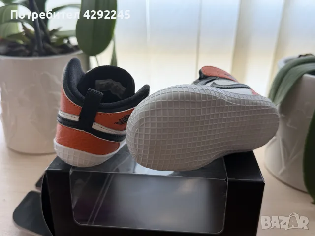 Бебешки маратонки Nike, снимка 3 - Детски маратонки - 55595966