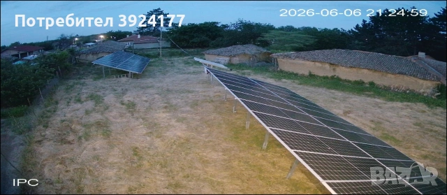 Къща с двор и фотоволтаична централа 30 kWp, снимка 14 - Къщи - 49624160