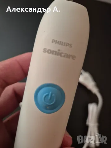 Електрическа звукова четка за зъби Philips Sonicare DailyClean 1100 HX3410BB + Зарядно, снимка 2 - Други - 55425759