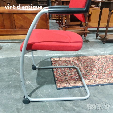 Конферентни столове с S-образна рамка Stoll Giroflex 16 червен, снимка 6 - Столове - 54065309