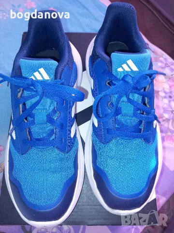 Маратонки Adidas Cloudfoam, 38 2/3, 22,5 см, снимка 3 - Детски маратонки - 55420498