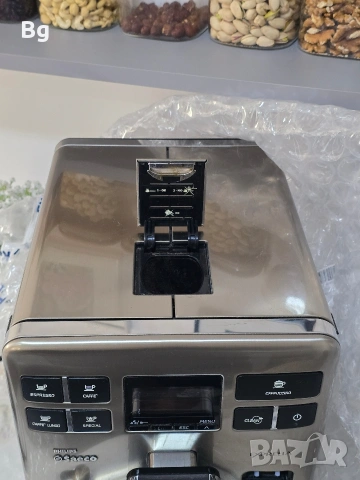 Philips Saeco Exprelia Inox кафе робот , снимка 5 - Кафемашини - 54601794