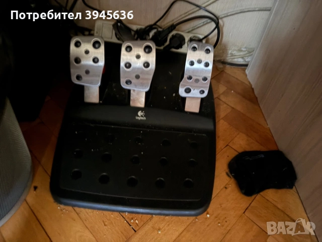 Logitech g27, снимка 2 - Джойстици и геймпадове - 55023931