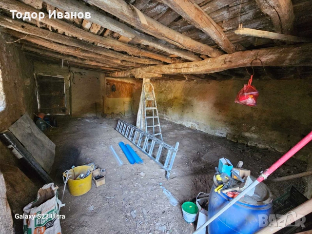 Имот с.Кривня , снимка 10 - Къщи - 55040399