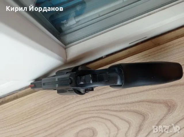 Германски газово сигнален револвер, снимка 2 - Газово оръжие - 55600227