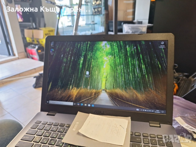 Лаптоп Asus X542, снимка 4 - Лаптопи за дома - 55219197