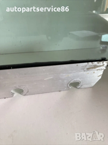 Стъкло за задна дясна врата за Volkswagen Phaeton 3.0 Tdi (2008), снимка 2 - Части - 54197921