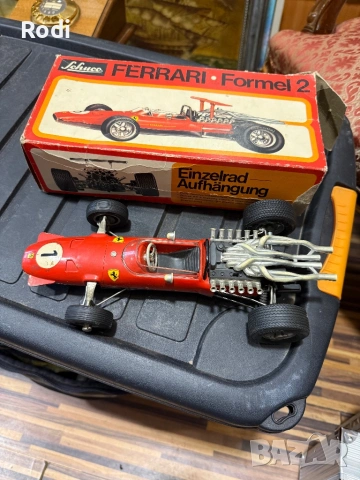 стара колекционерска количка shuco ferrari formel 2