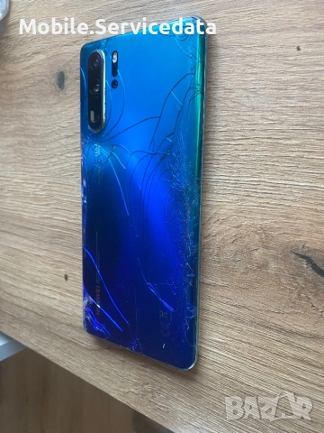 Huawei P30 Pro 256GB – работещ, счупен гръб и дисплей, за части, снимка 4 - Huawei - 54100163