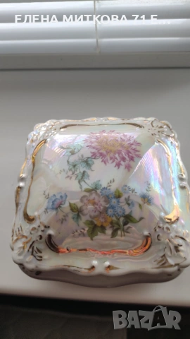 Японска порцеланова кутия за бижута, снимка 2 - Антикварни и старинни предмети - 54187819