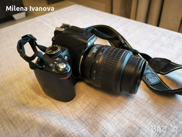 Фотоапарат Nikon D3000 в отлично състояние , снимка 6 - Фотоапарати - 54663685