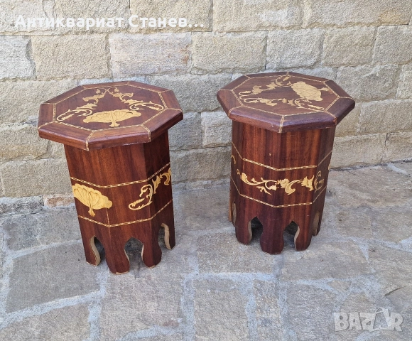 Ефектни инкрустирани дървени масички 