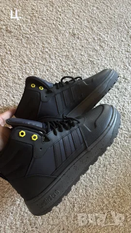 Маратонки обувки Adidas