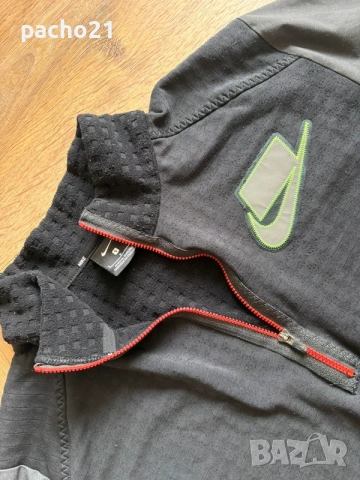 Nike , снимка 2 - Спортни дрехи, екипи - 54886216