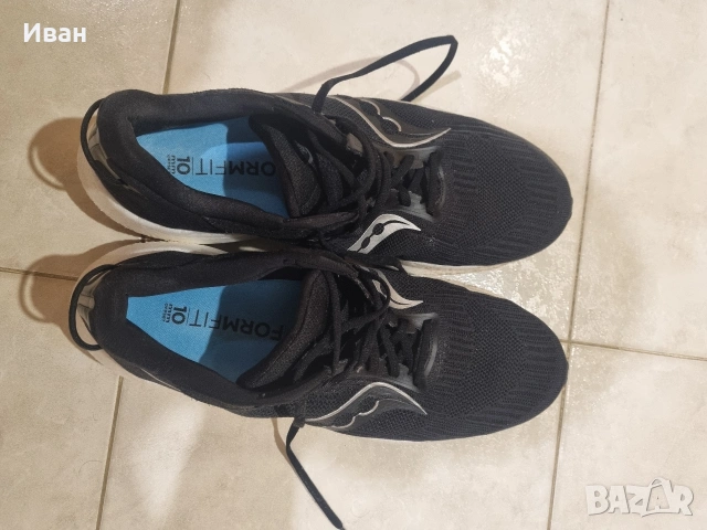 Маратонки Saucony triumph 21, снимка 2 - Маратонки - 54801877