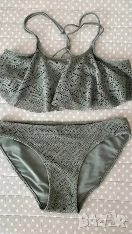Три чифта бански H & M, размер 12-14 г., снимка 2 - Детско бельо и бански  - 55493165