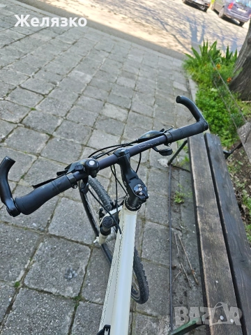 Велосипед Stevens Jazz 28 цола, снимка 3 - Велосипеди - 54328186