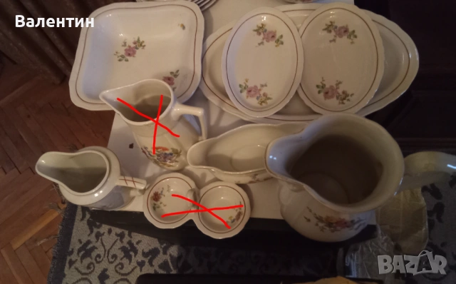 Български порцеланов сервиз за хранене от 25 предмети от 50-те години., снимка 2 - Сервизи - 53744138