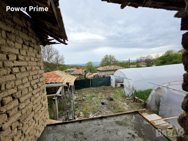 Двуетажна  къща с площ 1400 кв, снимка 12 - Етаж от къща - 54356265