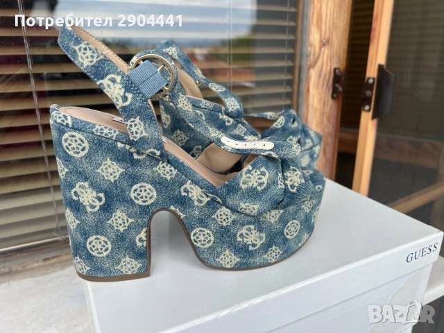 Оригинални сандали Guess, снимка 2 - Сандали - 54490971
