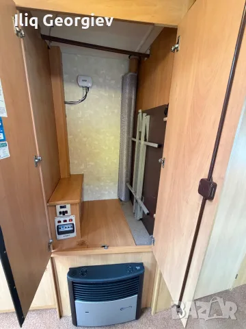 Каравана Swift Charisma-Задна Френска Спалня/ФОРСЕЛТ/MOVER/КАТО НОВА, снимка 12 - Каравани и кемпери - 55428758