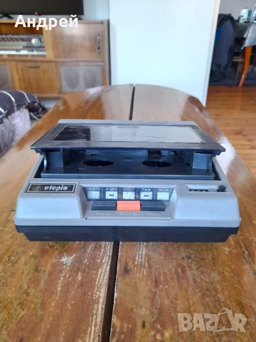 Стар Видеокасетофон Utopia, снимка 3 - Антикварни и старинни предмети - 54368675