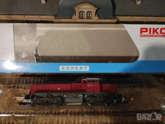 Дизелов локомотив Piko MaK HO 1/87, снимка 8 - Колекции - 55455547