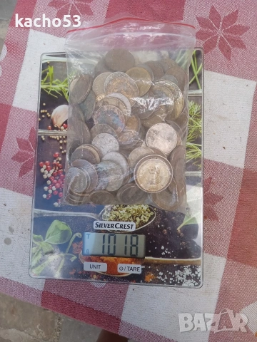 1 килограм /200/ бр. монети, непочиствани , цял свят., снимка 4 - Нумизматика и бонистика - 55263622