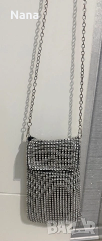 Чантичка за телефон 10€
