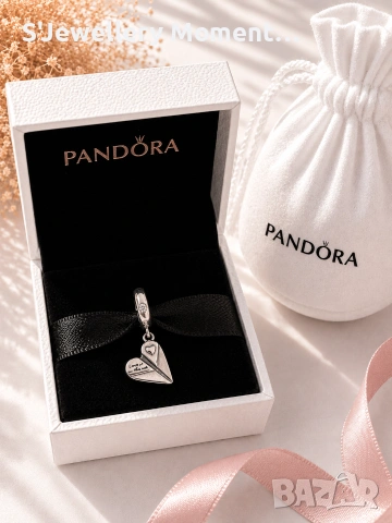 Сребърен талисман за гривни Pandora Love is in The Air, снимка 3 - Гривни - 54094925