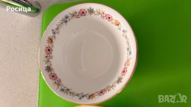 Сервиз на Royal Albert - 29 части, снимка 4 - Сервизи - 55056730